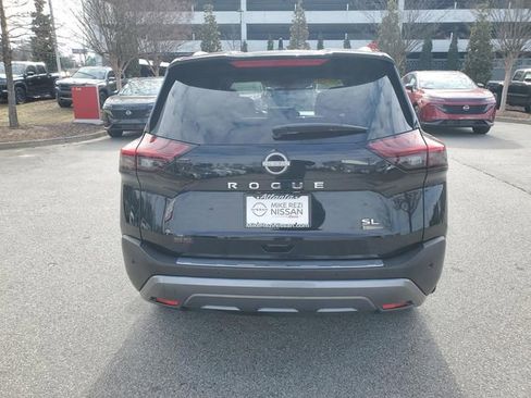 Certified 2023 Nissan Rogue SL w/ SL Premium Package image 5