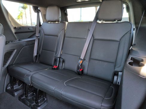 Used 2021 GMC Yukon Denali w/ LPO, Illumination Package image 31