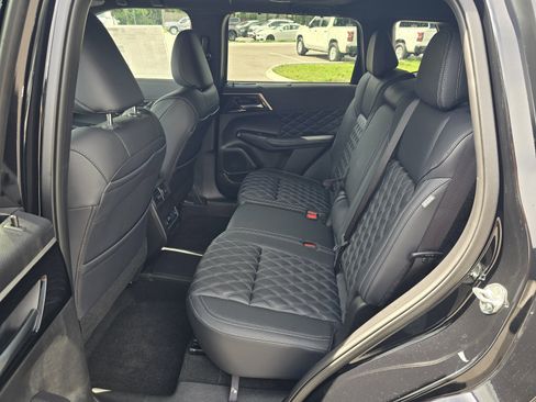 New 2026 Nissan Rogue Platinum AWD/4WD image 12