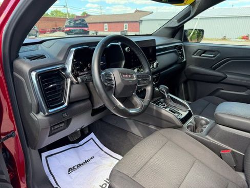 Used 2024 GMC Canyon Elevation w/ Convenience Package AWD/4WD image 12