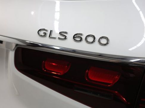 Used 2026 Mercedes-Benz Maybach GLS 600 4MATIC image 79