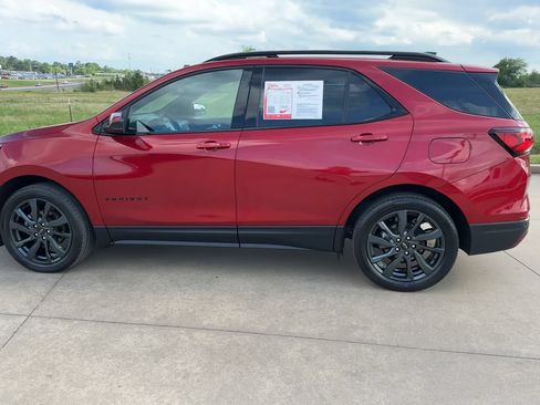 Used 2023 Chevrolet Equinox RS FWD image 6