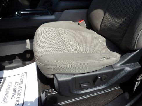 Used 2020 Ford F150 XLT w/ Equipment Group 302A Luxury AWD/4WD image 18