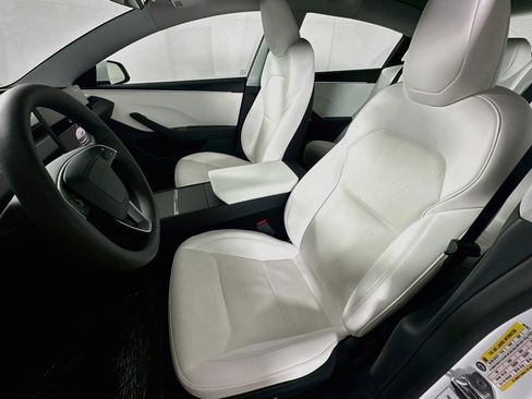 Used 2025 Tesla Model 3 Long Range RWD image 18