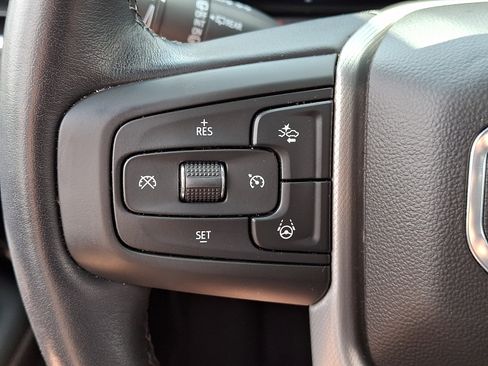 Used 2024 GMC Yukon Denali w/ Denali Reserve Package AWD/4WD image 29