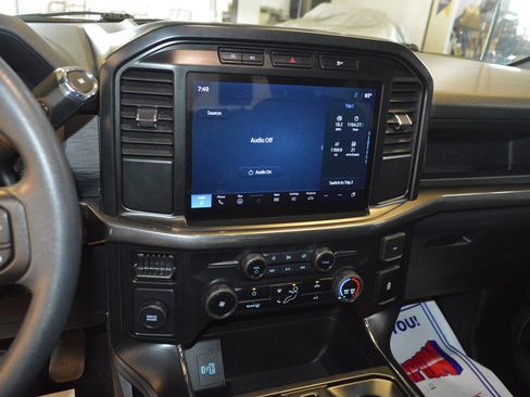 Used 2024 Ford F150 STX RWD image 17