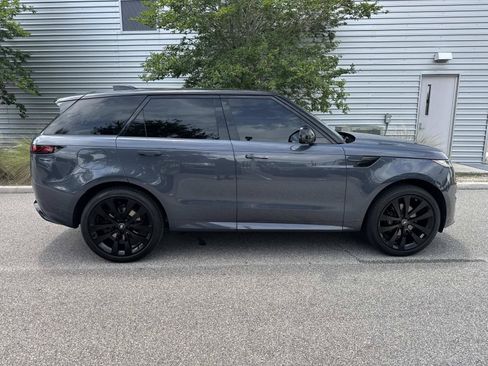 Certified 2024 Land Rover Range Rover Sport Dynamic SE AWD/4WD image 5