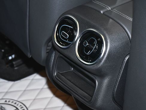 Used 2025 Mercedes-Benz GLC 63 AMG S image 57