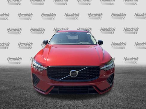 Certified 2024 Volvo XC60 B5 Core w/ Protection Package AWD/4WD image 5