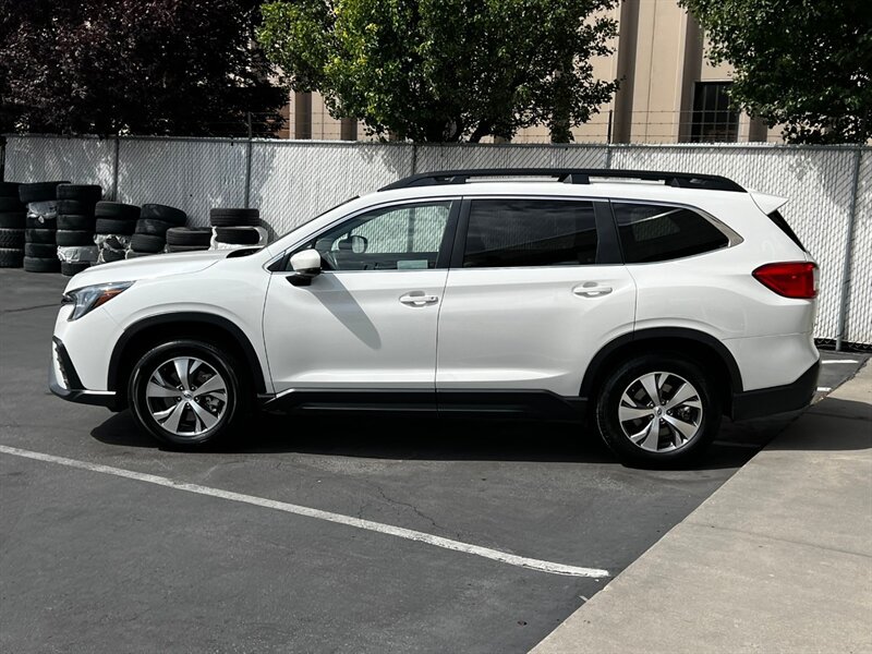 Used 2025 Subaru Ascent Premium AWD/4WD image 4