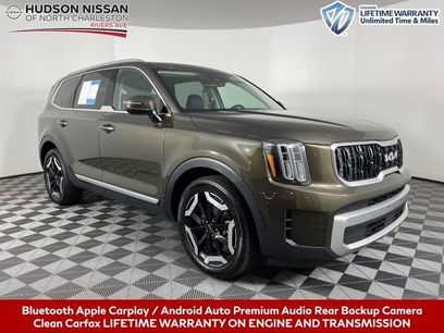 Used 2024 Kia Telluride EX w/ EX Captain's Chair Package