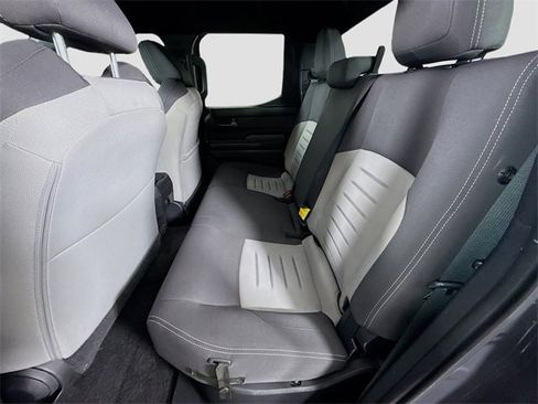 Used 2024 Toyota Tacoma 4x4 Double Cab image 22