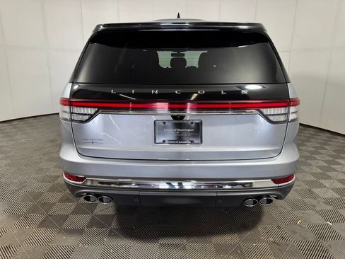 Used 2023 Lincoln Aviator Reserve w/ Equipment Group 201A AWD/4WD image 4