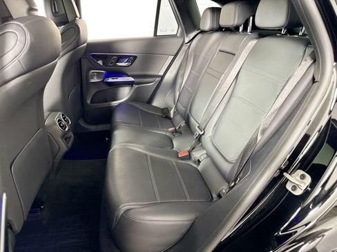Used 2023 Mercedes-Benz GLC 300 w/ Exclusive Trim Package image 31