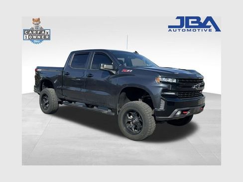 Used 2020 Chevrolet Silverado 1500 LT Trail Boss image 1