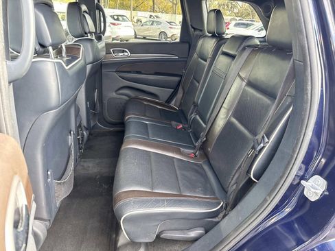 Used 2016 Jeep Grand Cherokee Overland image 14