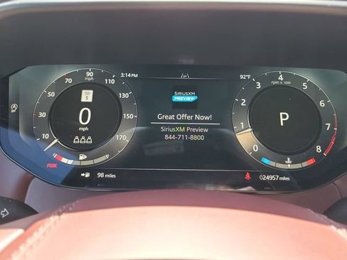 Used 2025 Land Rover Range Rover Sport Dynamic SE AWD/4WD image 18