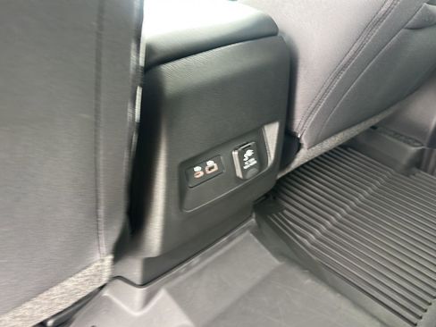 Used 2024 Nissan Frontier SV w/ SV Convenience Package AWD/4WD image 20