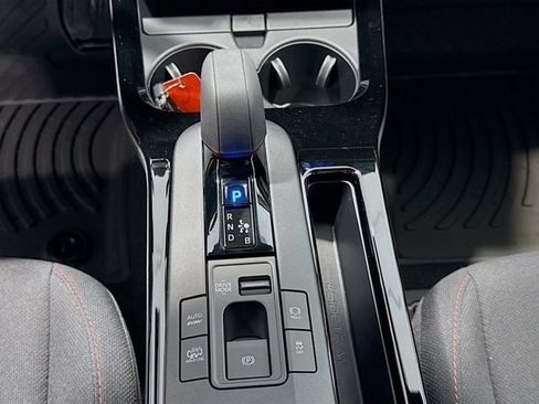 New 2025 Toyota Prius Plug-In Hybrid FWD image 16