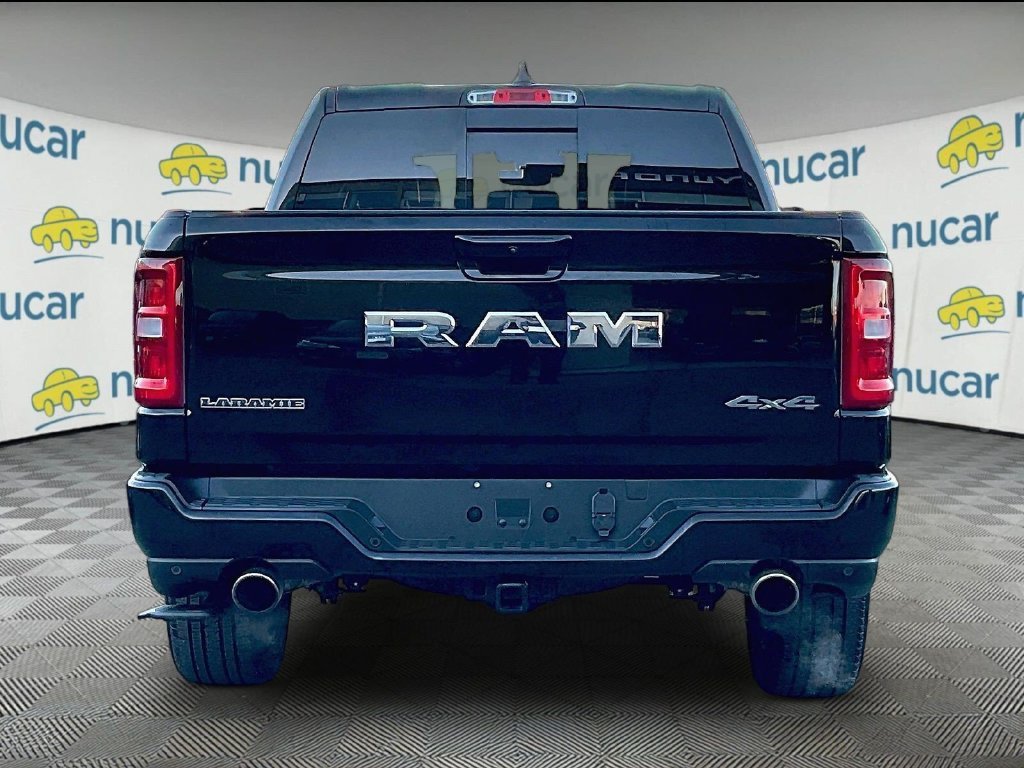 Used 2025 RAM 1500 Laramie w/ Sport Appearance Package AWD/4WD image 5