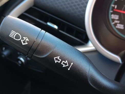 Used 2022 Chevrolet Malibu LS image 15