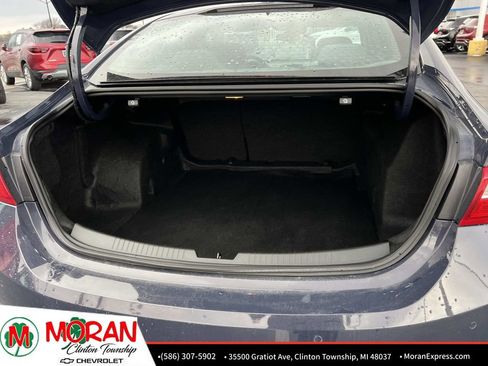 Certified 2025 Chevrolet Malibu LT image 12