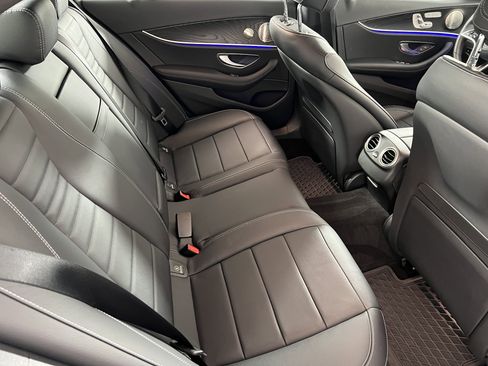 Used 2022 Mercedes-Benz E 450 E 450 image 24