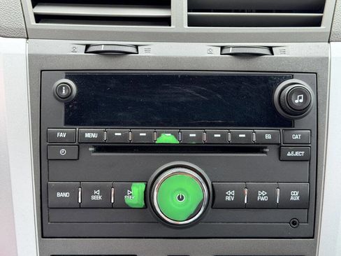 Used 2011 Chevrolet Traverse LS image 15