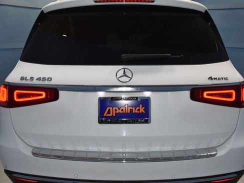 Used 2022 Mercedes-Benz GLS 450 4MATIC image 28