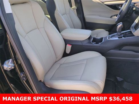 Used 2025 Subaru Legacy Limited image 22