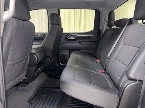 Used 2025 Chevrolet Silverado 1500 LT AWD/4WD image 20