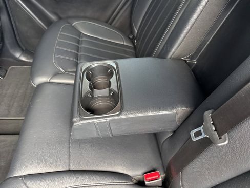 Used 2018 Mercedes-Benz GLE 350 image 38