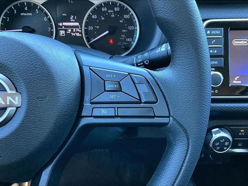 Used 2025 Nissan Kicks Play S image 22