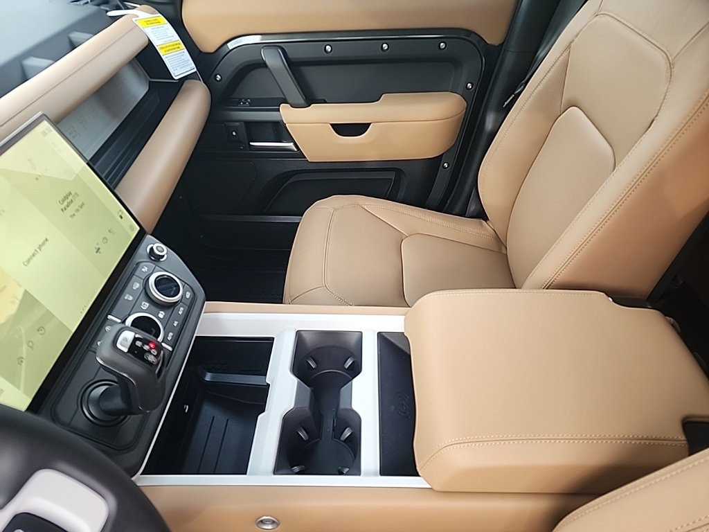 New 2026 Land Rover Defender 110 S AWD/4WD image 11