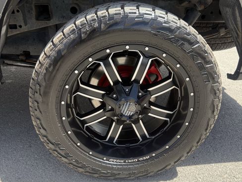 Used 2015 Ford F150 XLT AWD/4WD image 9