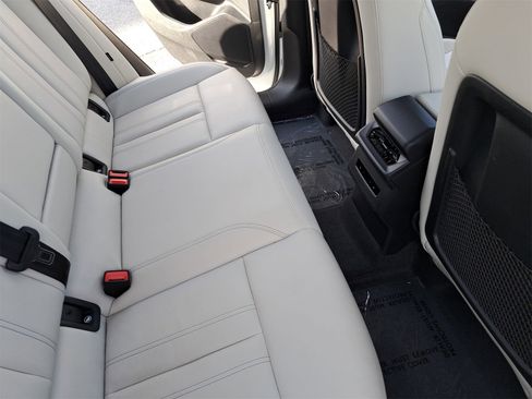 Certified 2025 Audi Q6 e-tron Premium w/ Convenience Package image 11