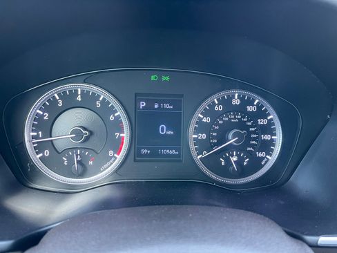 Used 2020 Hyundai Santa Fe SE image 9