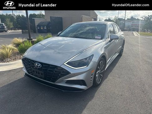 Used 2021 Hyundai Sonata Limited FWD image 1