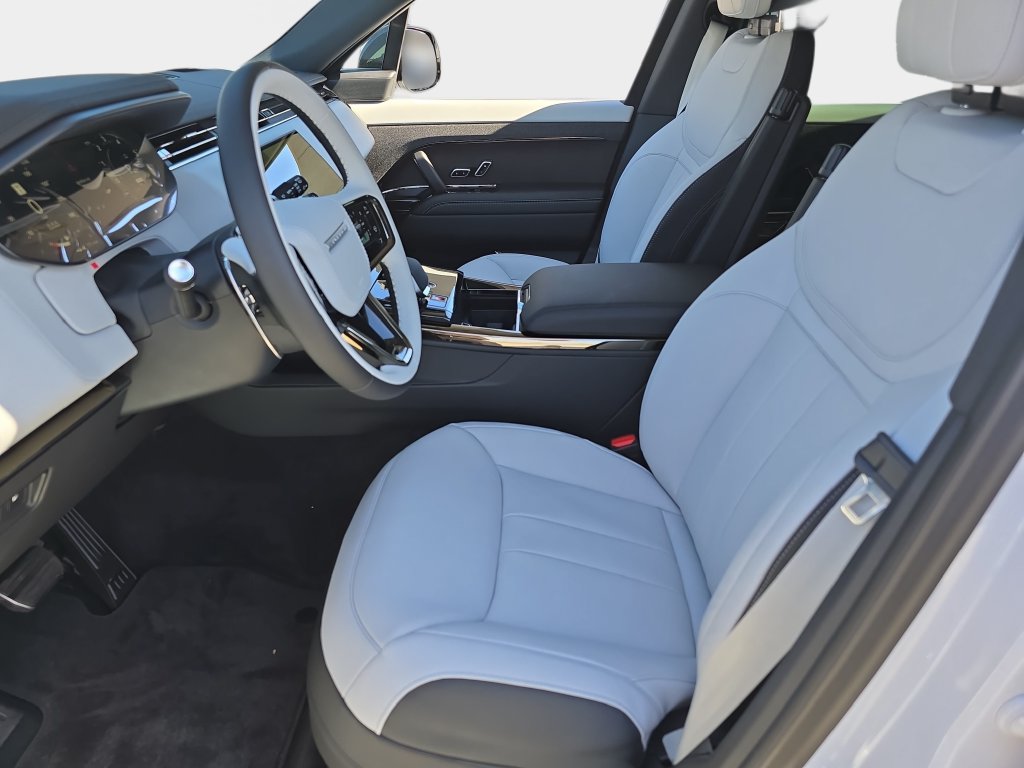 New 2027 Land Rover Range Rover Sport Battersea AWD/4WD image 16