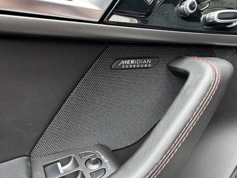 Used 2016 Jaguar F-TYPE Coupe image 20