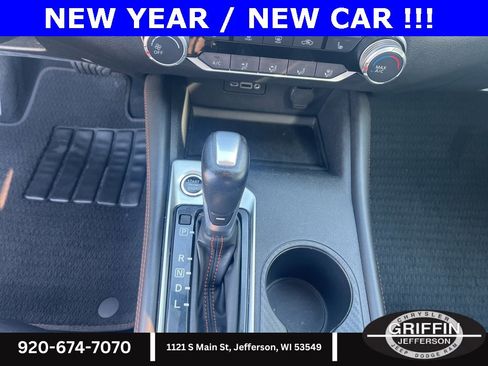 Used 2020 Nissan Altima 2.5 SR w/ Premium Package image 12