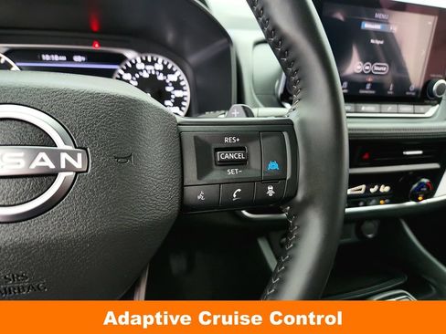 Used 2025 Nissan Rogue SV FWD image 20
