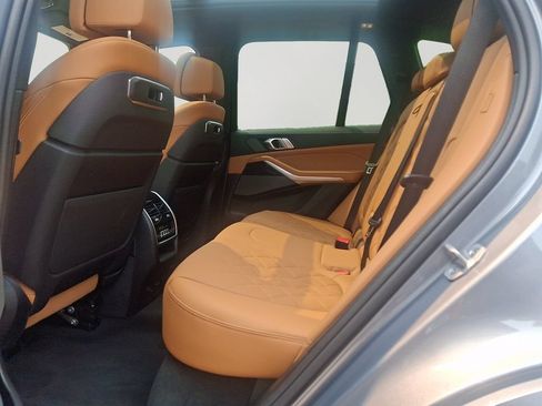 Used 2026 BMW X5 xDrive50e w/ M Sport Package AWD/4WD image 8
