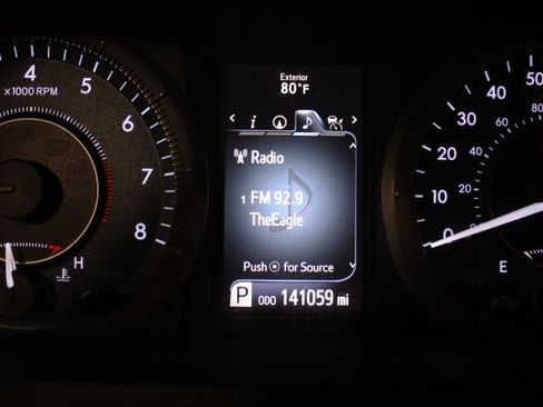 Used 2015 Toyota Sienna Limited Premium w/ Advanced Technology Package FWD image 6