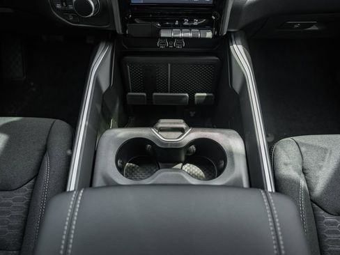 New 2026 RAM 1500 Big Horn image 32