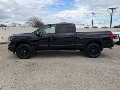 Used 2018 Nissan Titan SV w/ SV Convenience Package