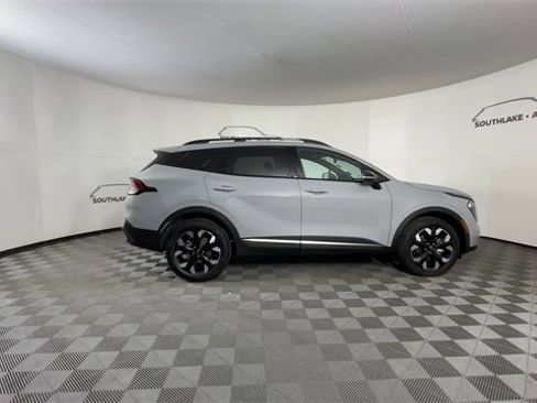 Certified 2023 Kia Sportage X-Line image 9