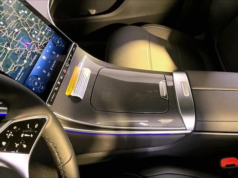 New 2027 Mercedes-Benz GLC 350e 4MATIC image 10