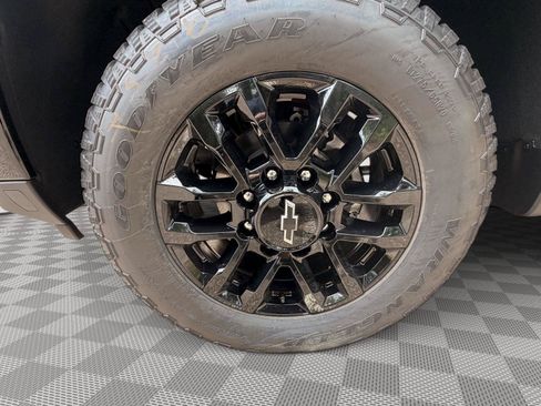 New 2026 Chevrolet Silverado 2500 Custom w/ Custom Value Package AWD/4WD image 10