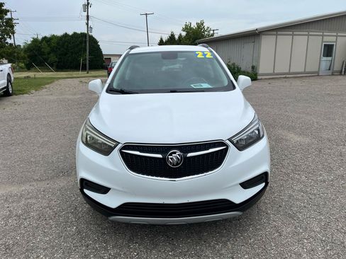 Used 2022 Buick Encore Preferred AWD/4WD image 8